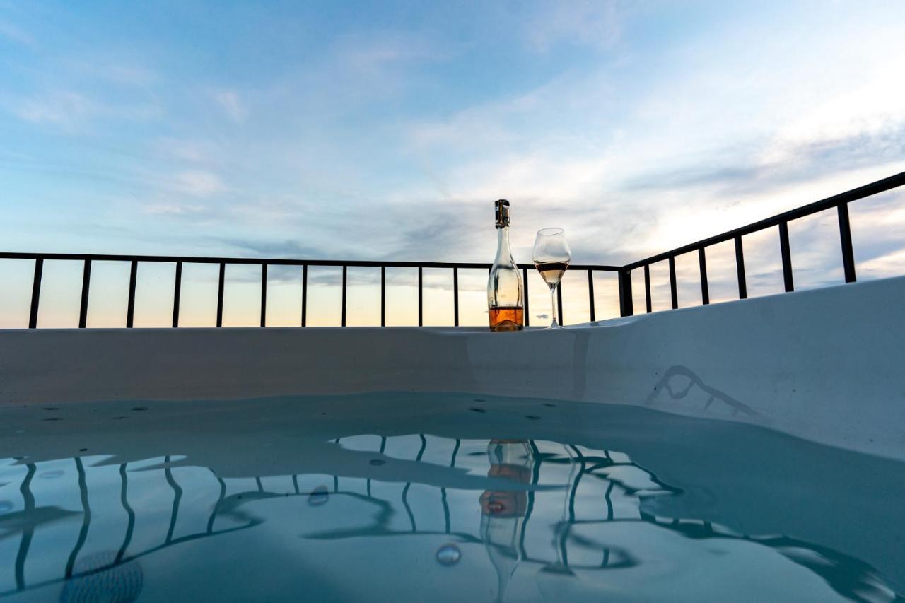 Panorama Suite Dora With Jacuzzi Palit Exterior photo